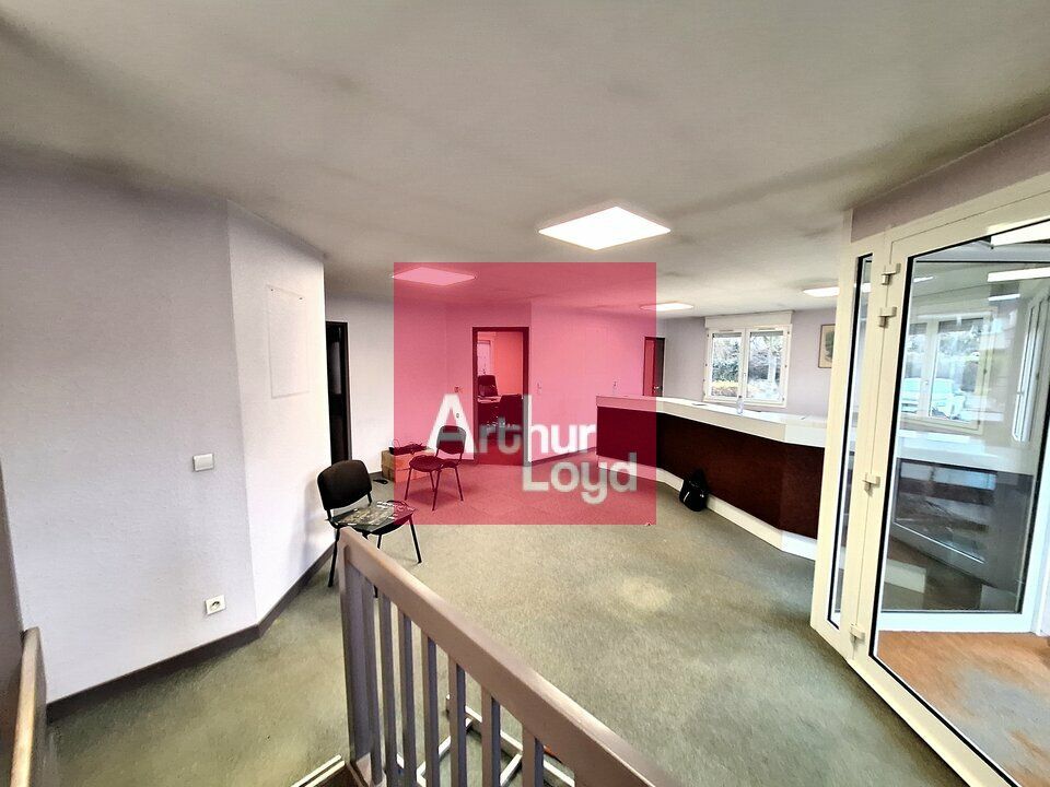 BUREAUX A VENDRE 320M² RIOM 