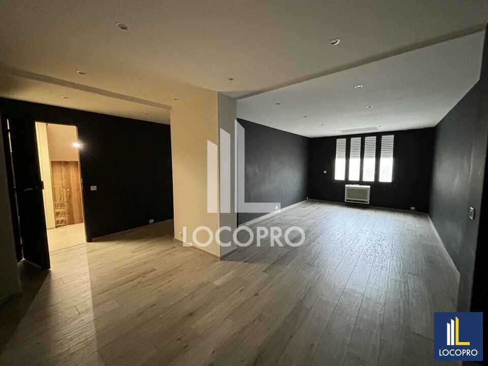 Location bureaux 62 m² non divisibles