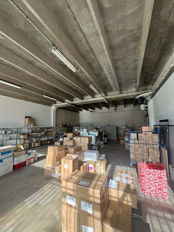 Locaux mixtes à louer Grasse