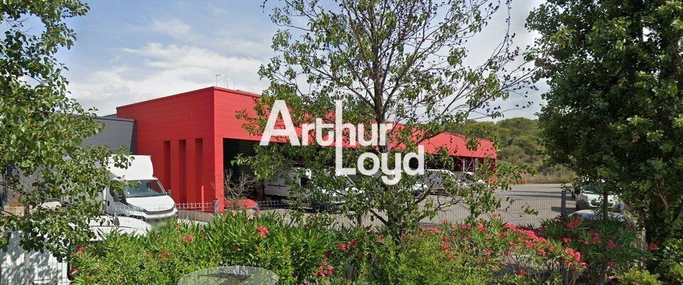 Location locaux d'activités 1700 m² Fréjus
