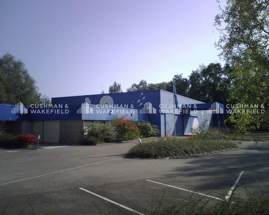 Vente activités 1550 m² non divisibles