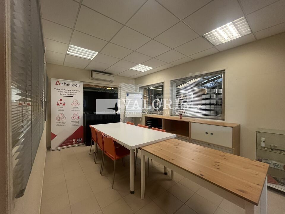 700 m² pour ce local d'activites en vente à Hurigny