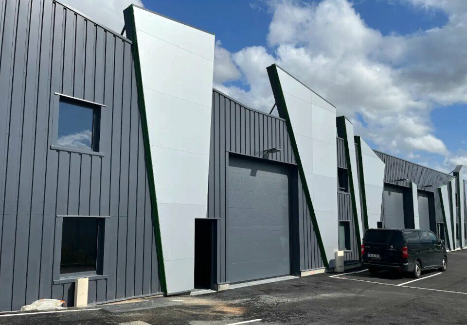 Location local d''activites 182 m² non divisibles