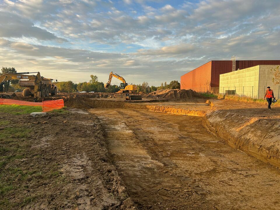 Location local 9000 m² divisibles à partir de 3000 m²