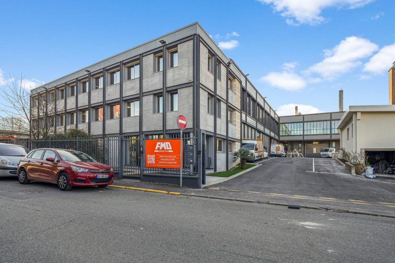 Location bureaux 468 m² à Vitry-sur-Seine