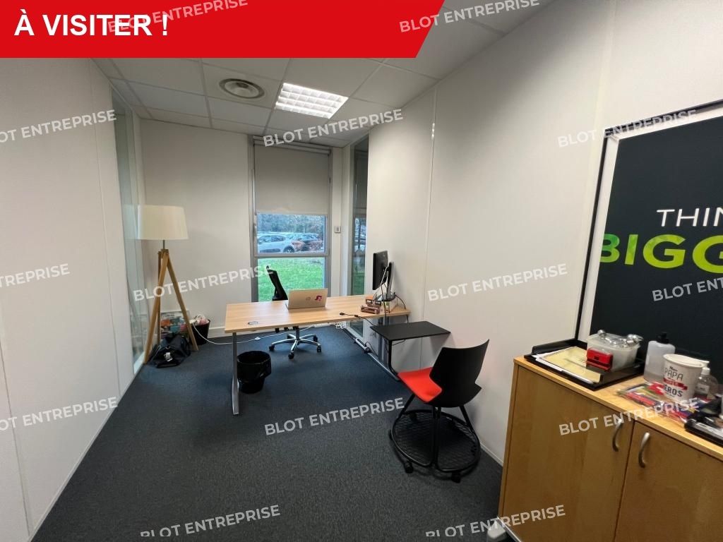 Location bureaux 253 m² non divisibles