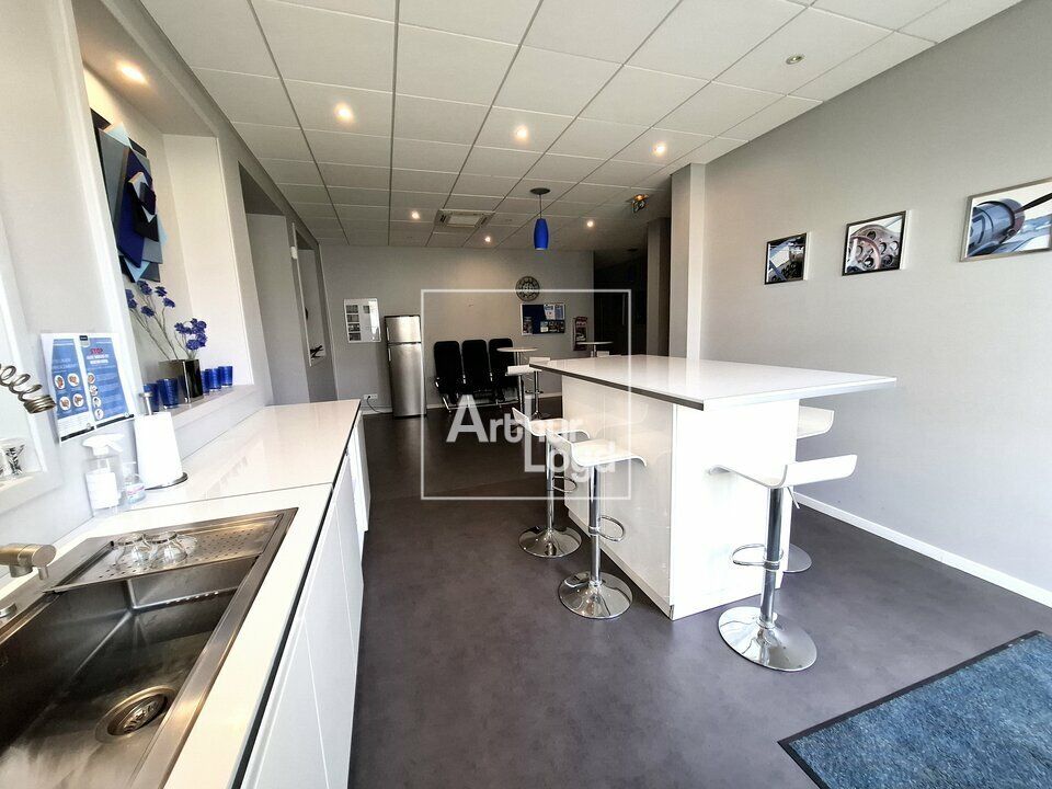 Location bureaux 129 m² non divisibles