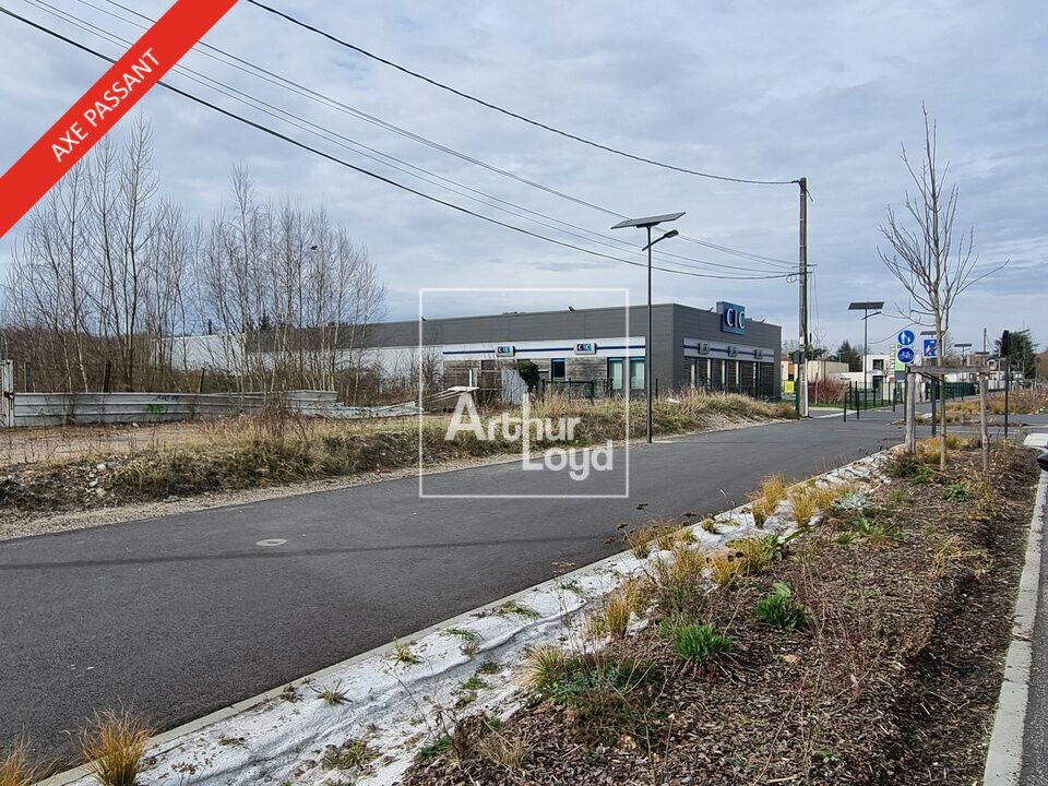 Location local commercial 500 m² non divisibles