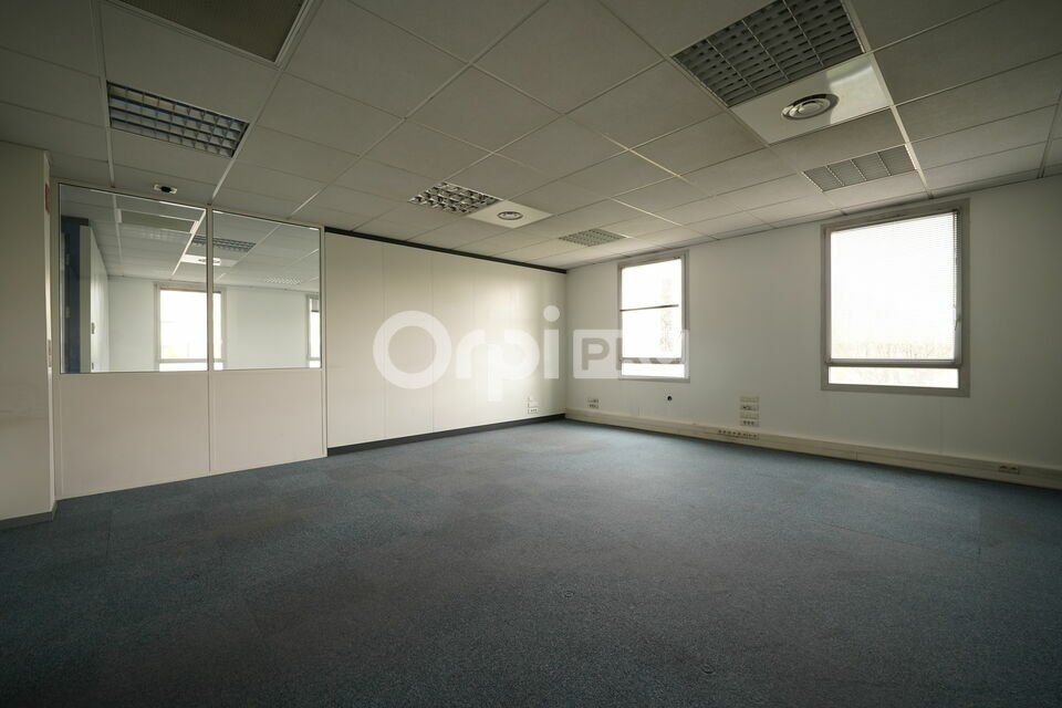 Location bureaux 390 m² divisibles à partir de 128 m²