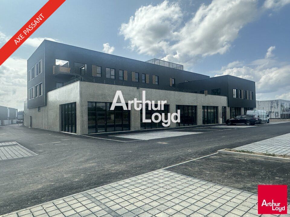 Location local d''activites 770 m² divisibles à partir de 345 m²