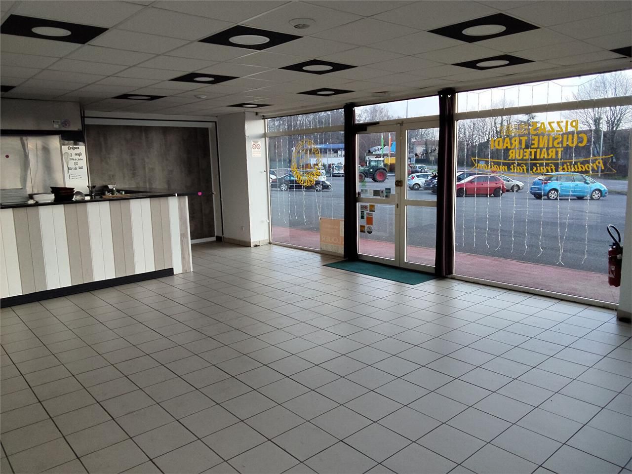 Location local commercial 99.00 m² à LIMOGES
