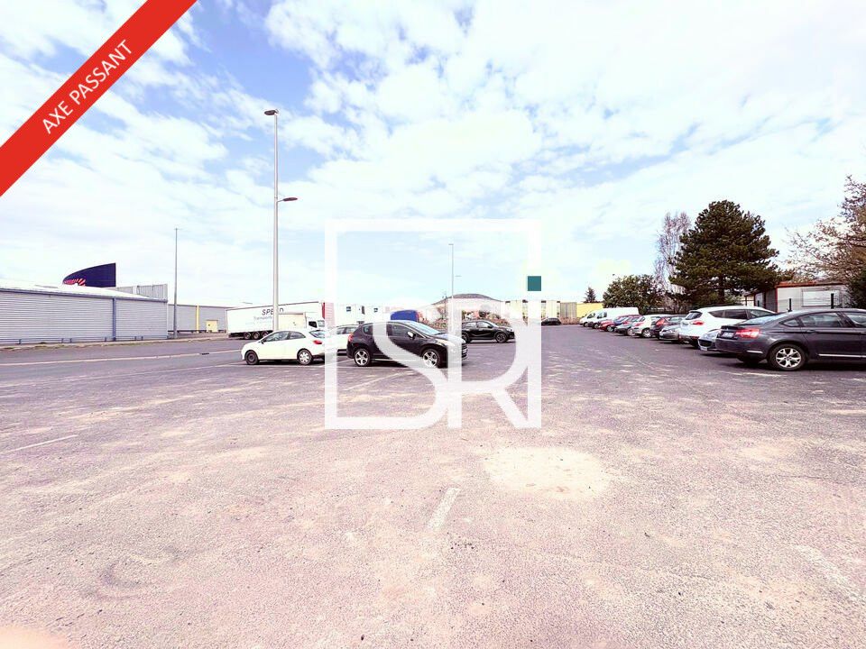 440 m² pour ce local commercial en location à Cournon d'auvergne