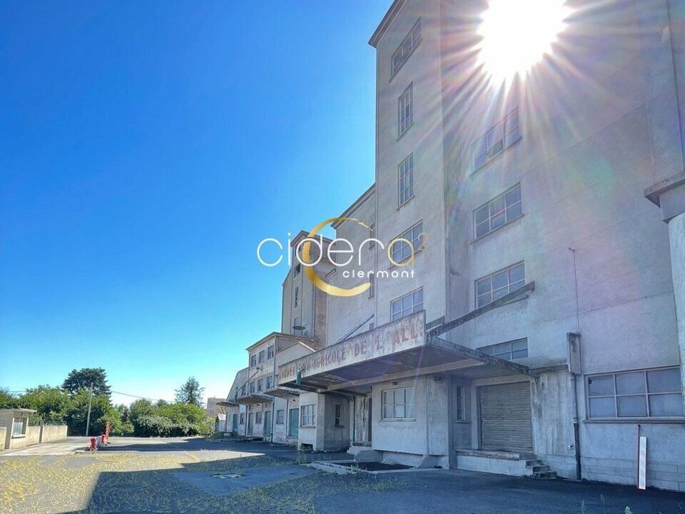 A VENDRE local d'activité Gannat (03300 Cusset)