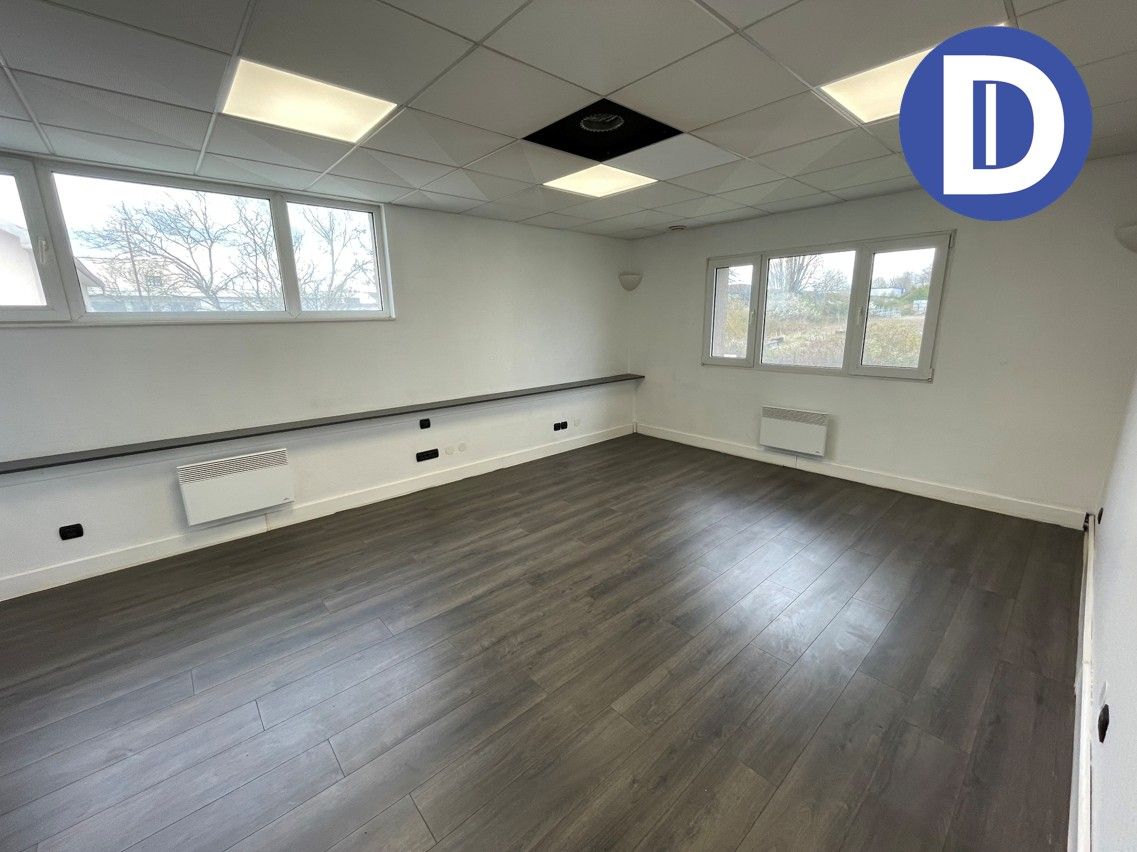 Location activites 630.00 m² non divisibles