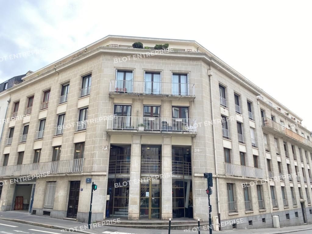Vente bureaux 960 m² non divisibles