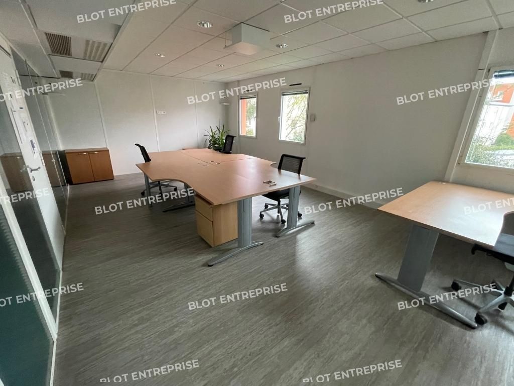 Vente bureaux 191 m² non divisibles