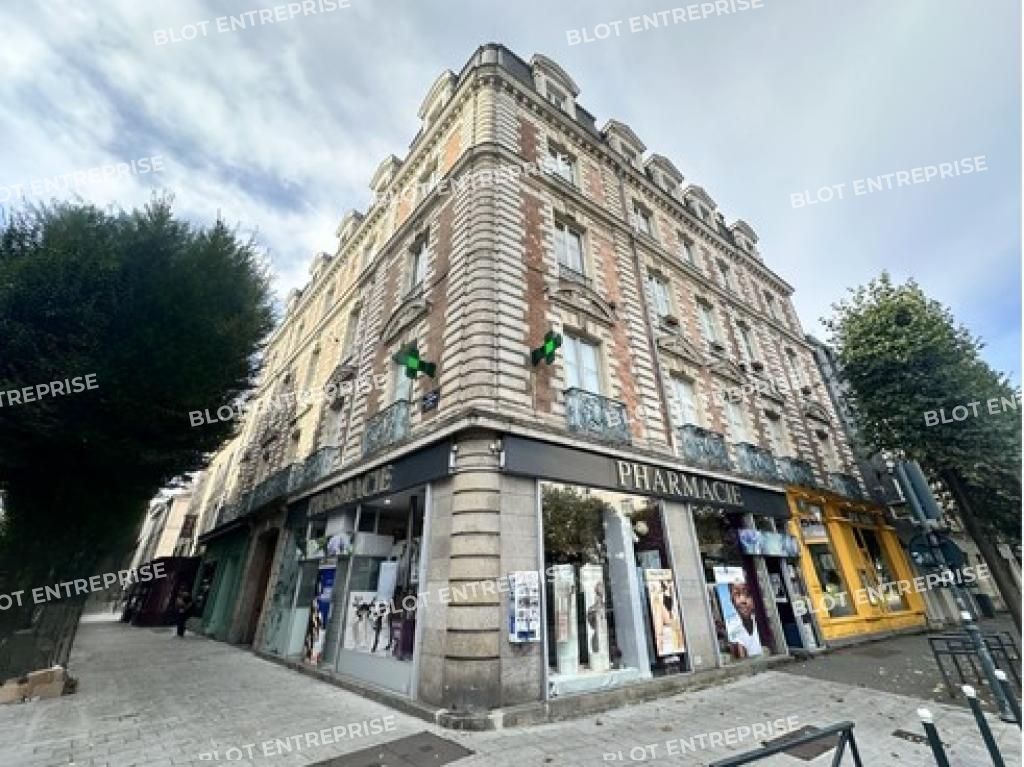 Location bureaux 70 m² non divisibles