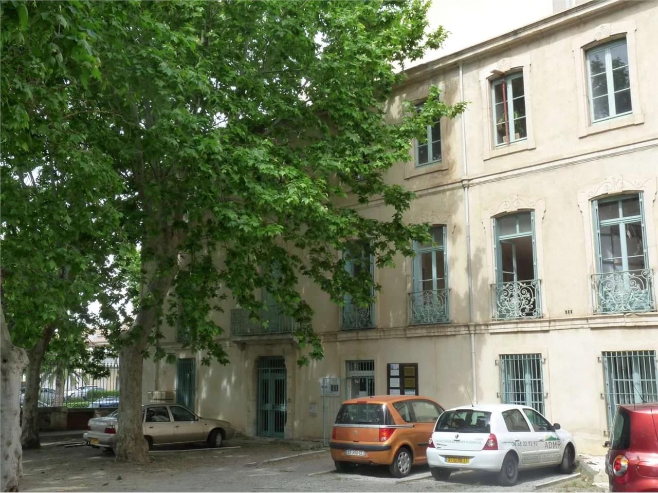 Location bureaux 478 m² à Narbonne