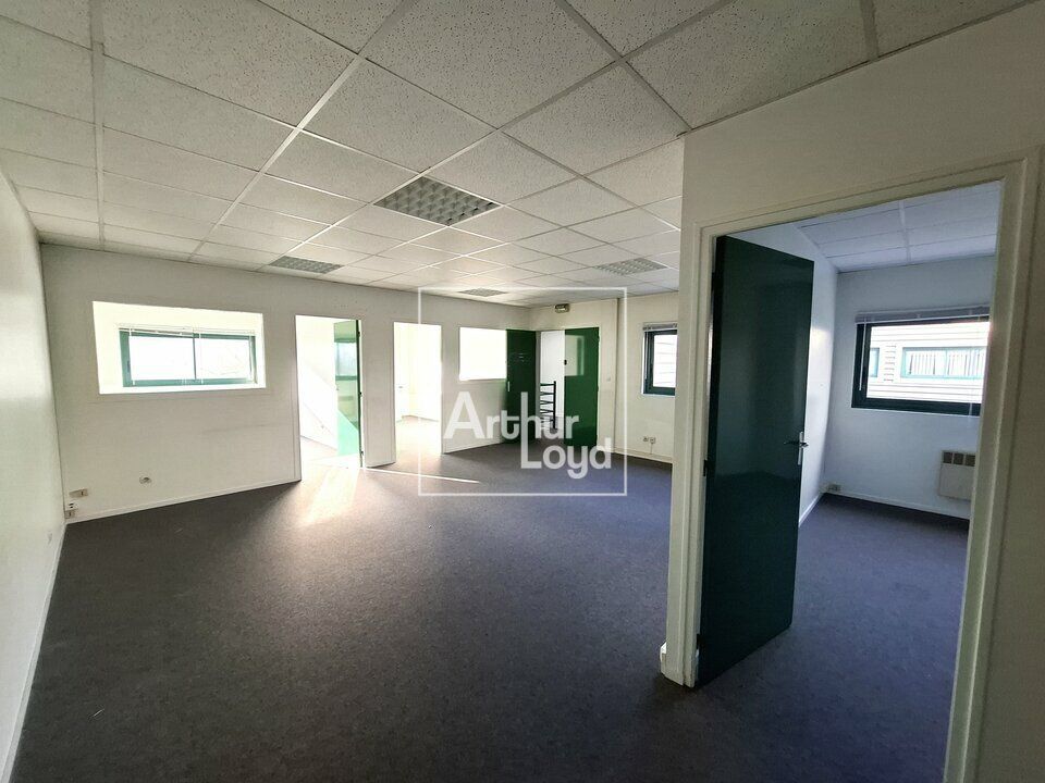 Location bureaux 72 m² non divisibles