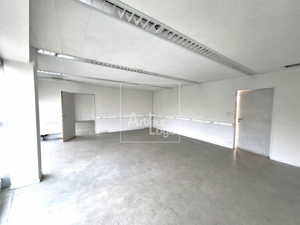 Location bureaux 618 m² non divisibles