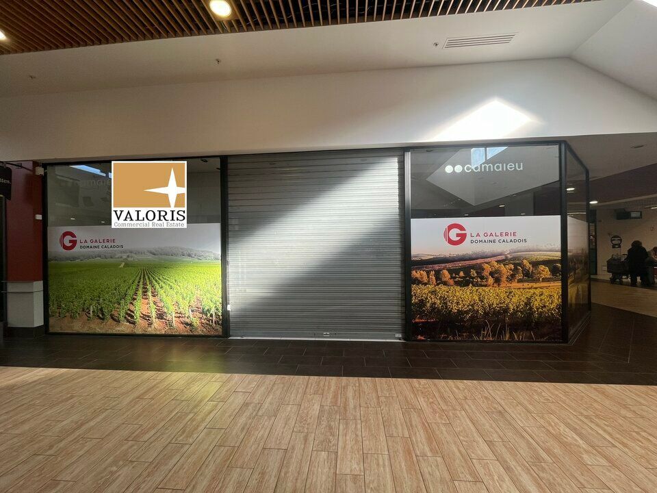 Location local commercial 201.06 m² non divisibles