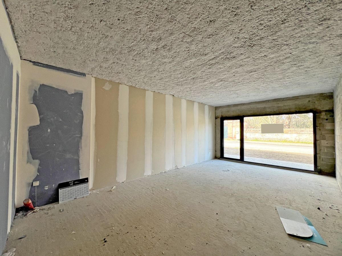 Location local commercial 32.00 m² à TOULOUSE