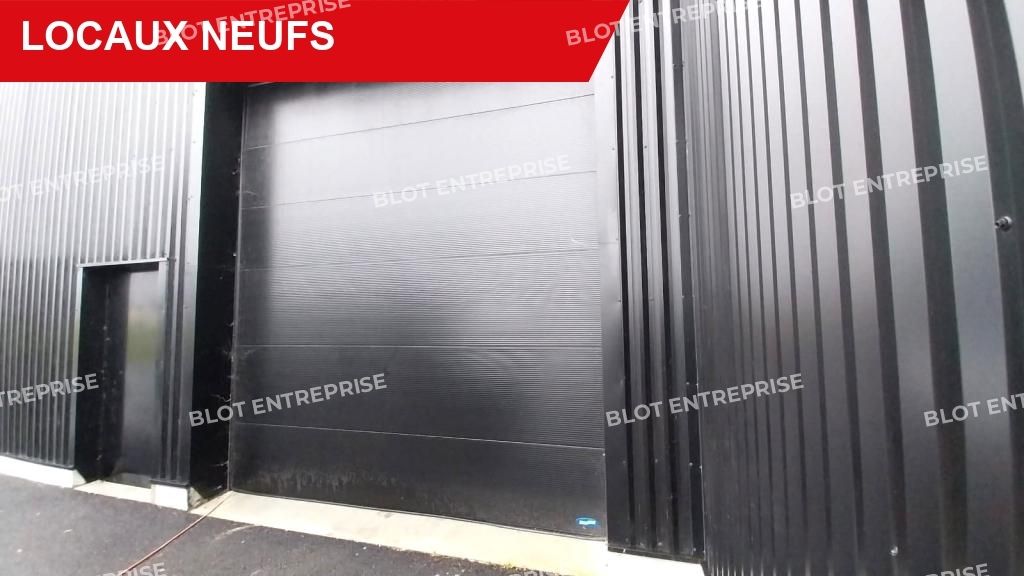 Location entrepôts 150 m² non divisibles