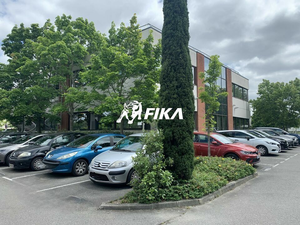 Location bureaux 668 m² divisibles à partir de 319 m²