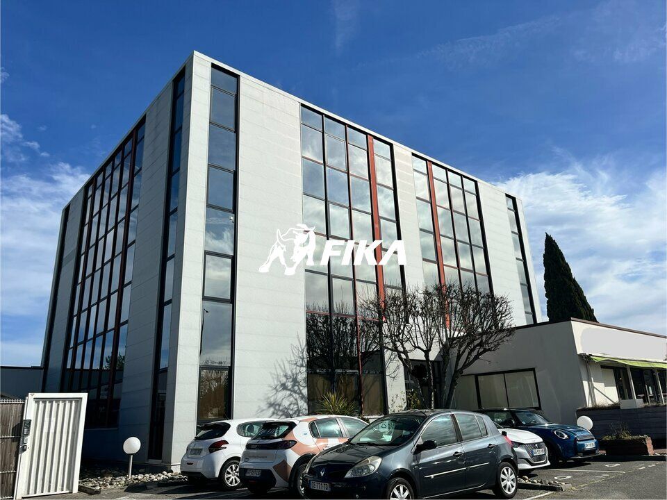 Location bureaux 179 m² non divisibles