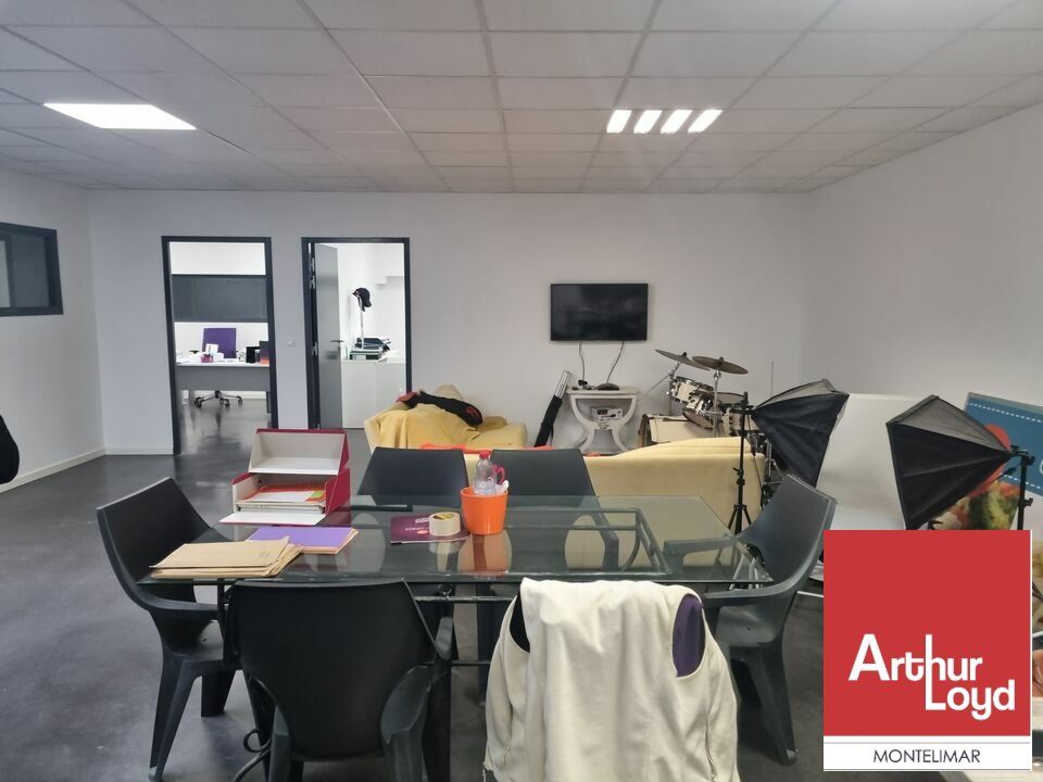 MONTELIMAR - ZONE SUD - EMPLACEMENT DE PREMIER ORDRE - A VENDRE LOCAL COMMERCIAL SUR AXE PASSANT (RN7)