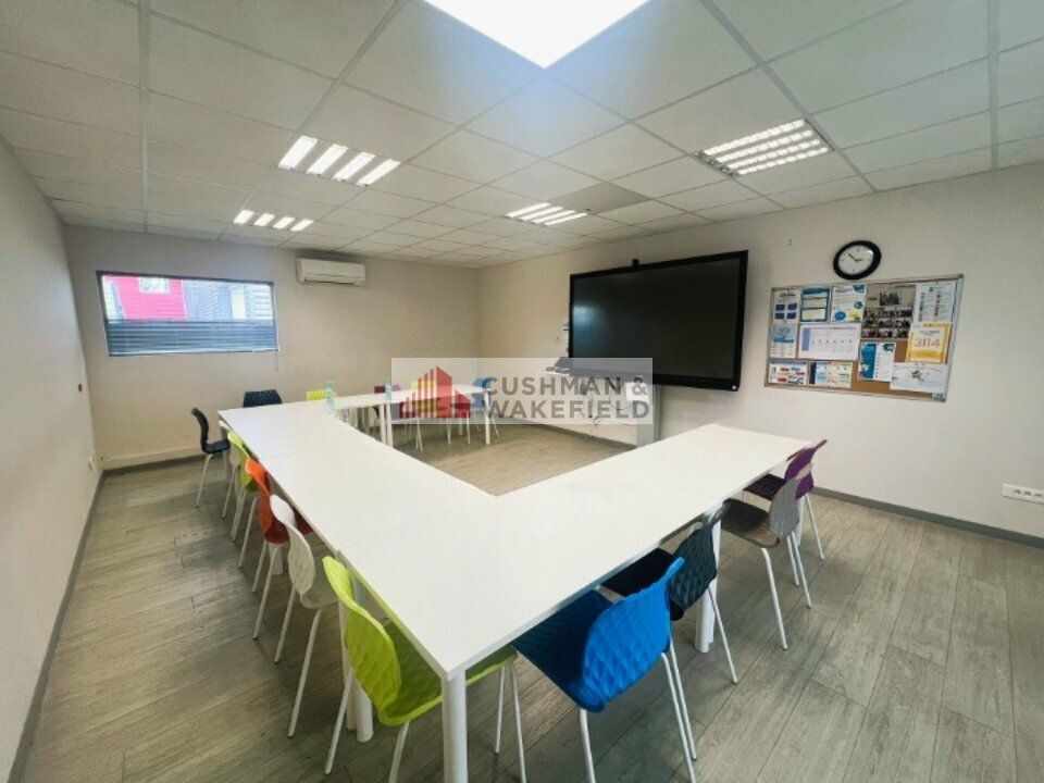 Location bureaux 500 m² non divisibles