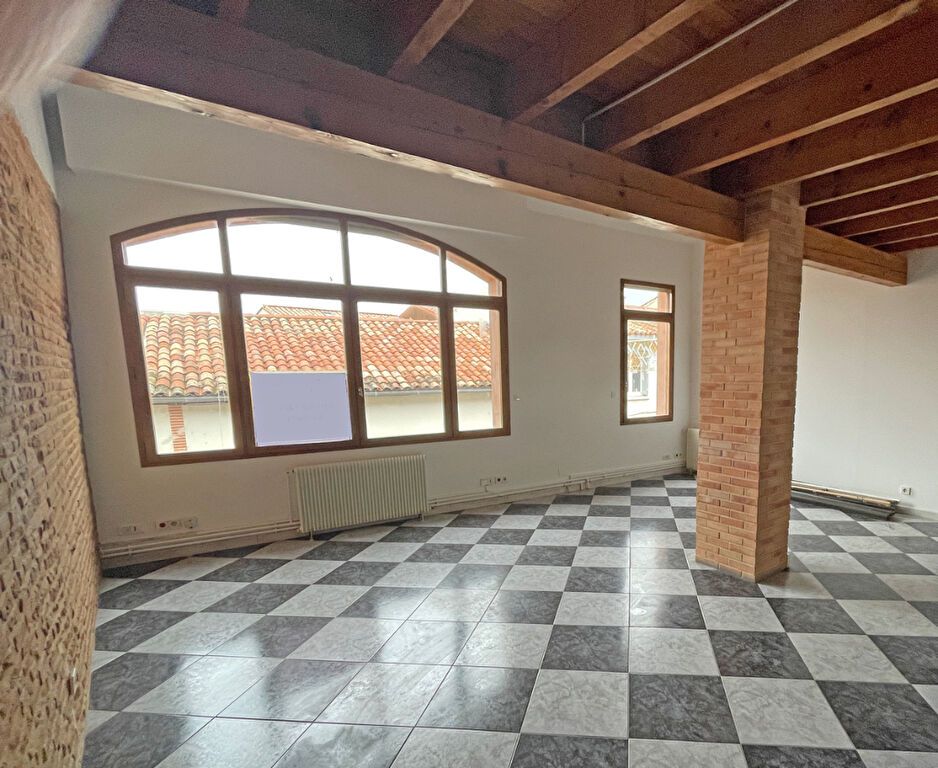 Location bureaux 190.00 m² à BLAGNAC