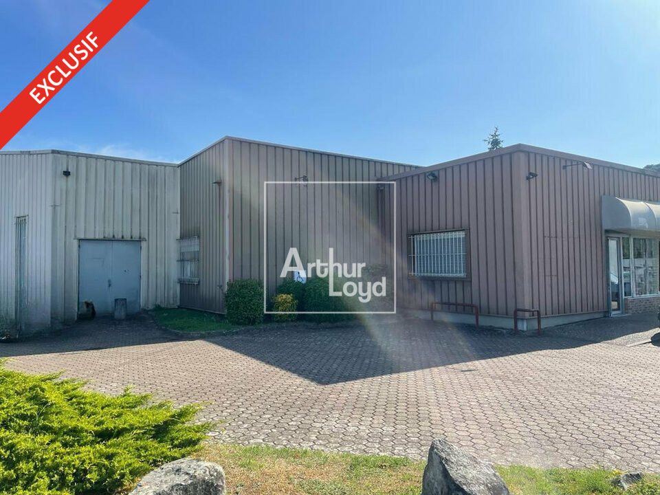 Vente local d''activites 1030 m² non divisibles