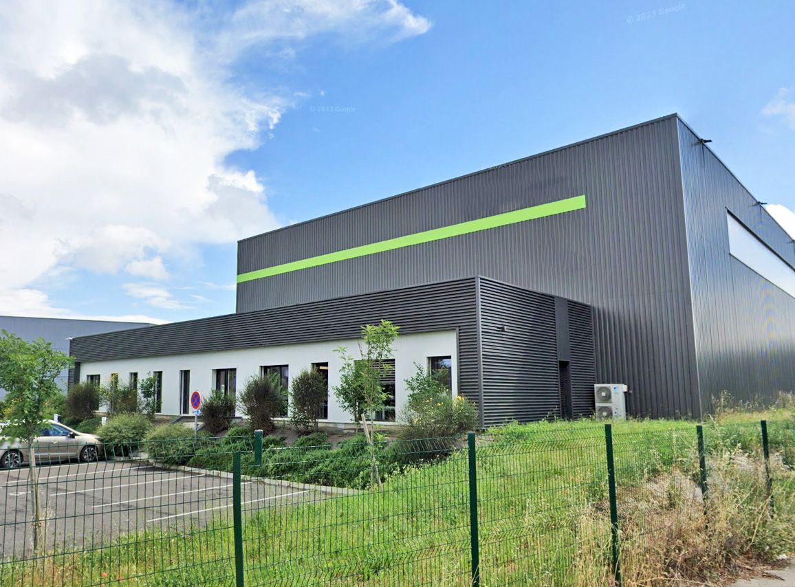 Location local 1158.00 m² à TOULOUSE