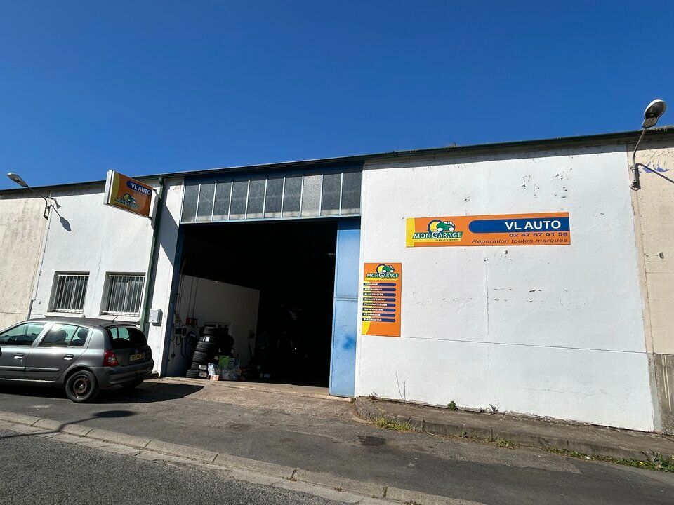 Location local d''activites 300 m² non divisibles