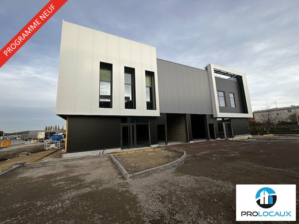 Location local d''activites 175 m² non divisibles