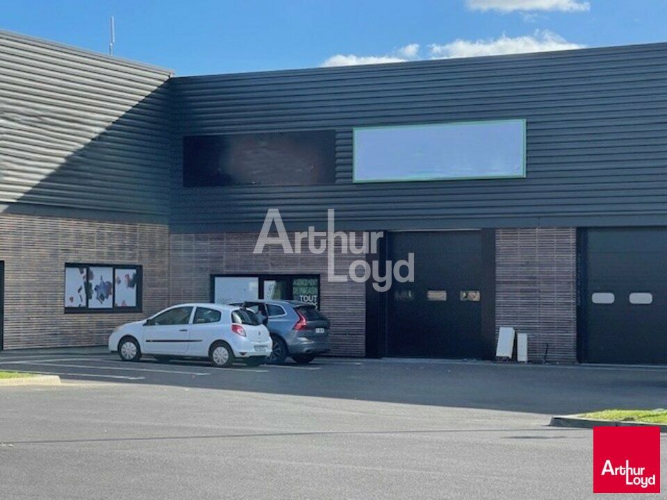 BRUZ - LOCAL D'ACTIVITE A VENDRE - 560 M²