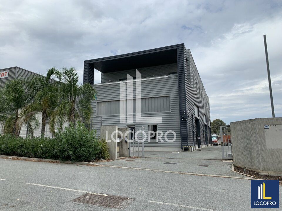 Location bureaux 166 m² non divisibles