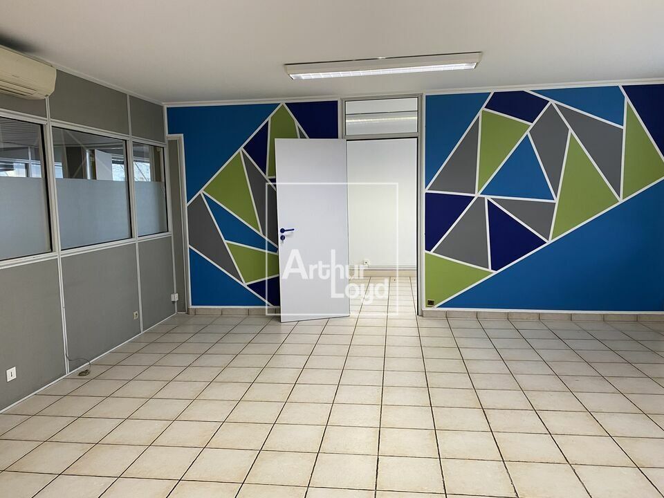 ÉVRY - Centre Ville BUREAUX DERNIER ETAGE