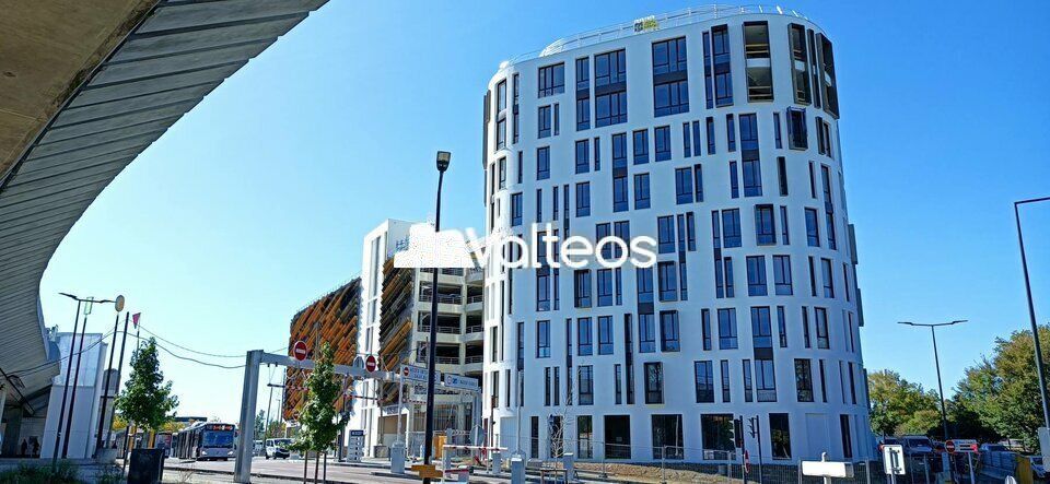 Location bureaux 287.66 m² non divisibles