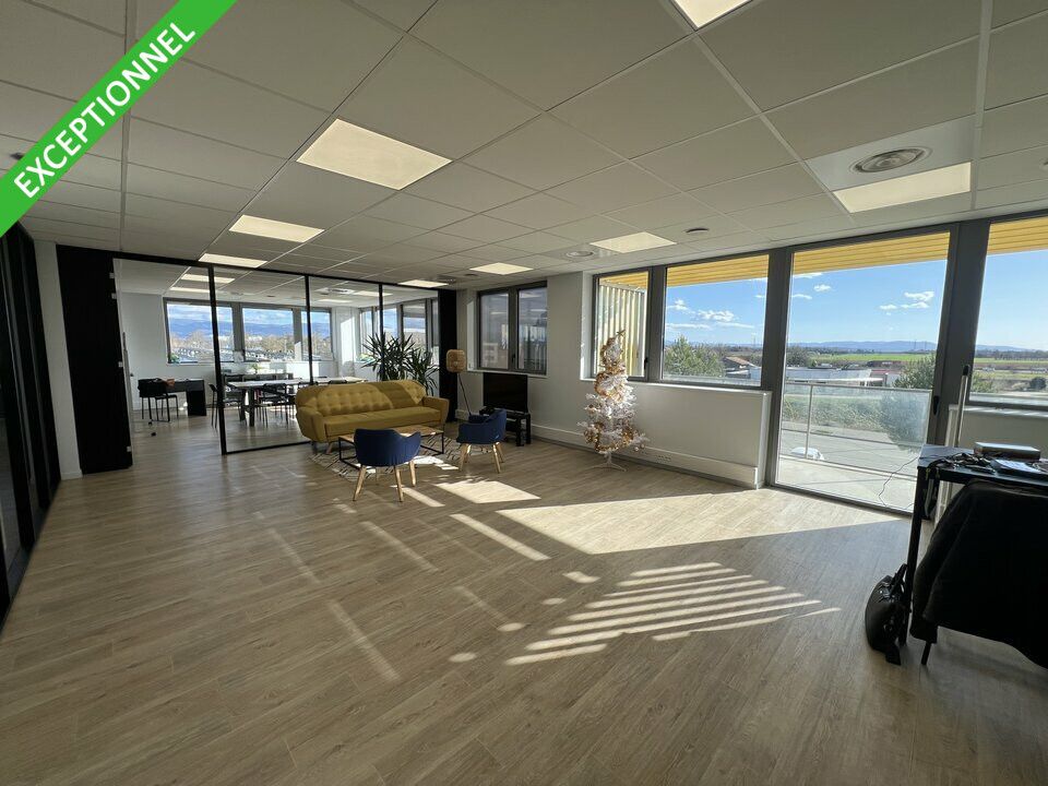 Location bureaux 122.8 m² non divisibles
