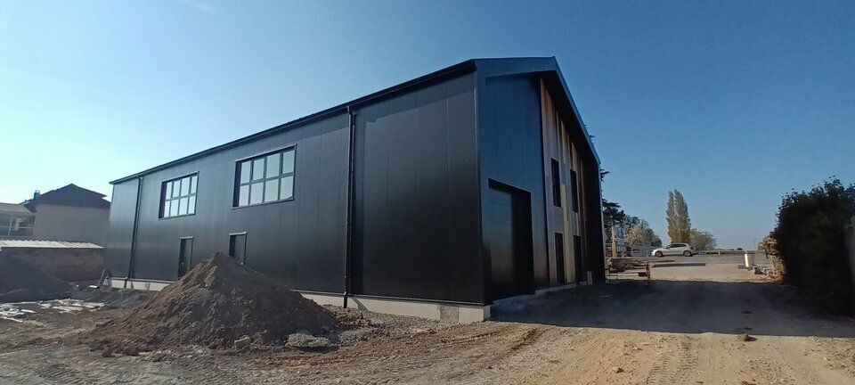 Programme neuf sur axe passant - Belle visibilité.