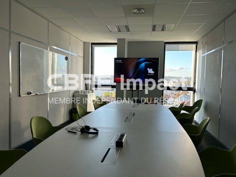 Location bureaux 400 m² non divisibles