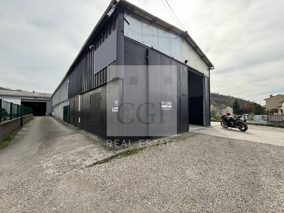 Activité/Entrepôt à vendre Givors (69700) - 900 m²