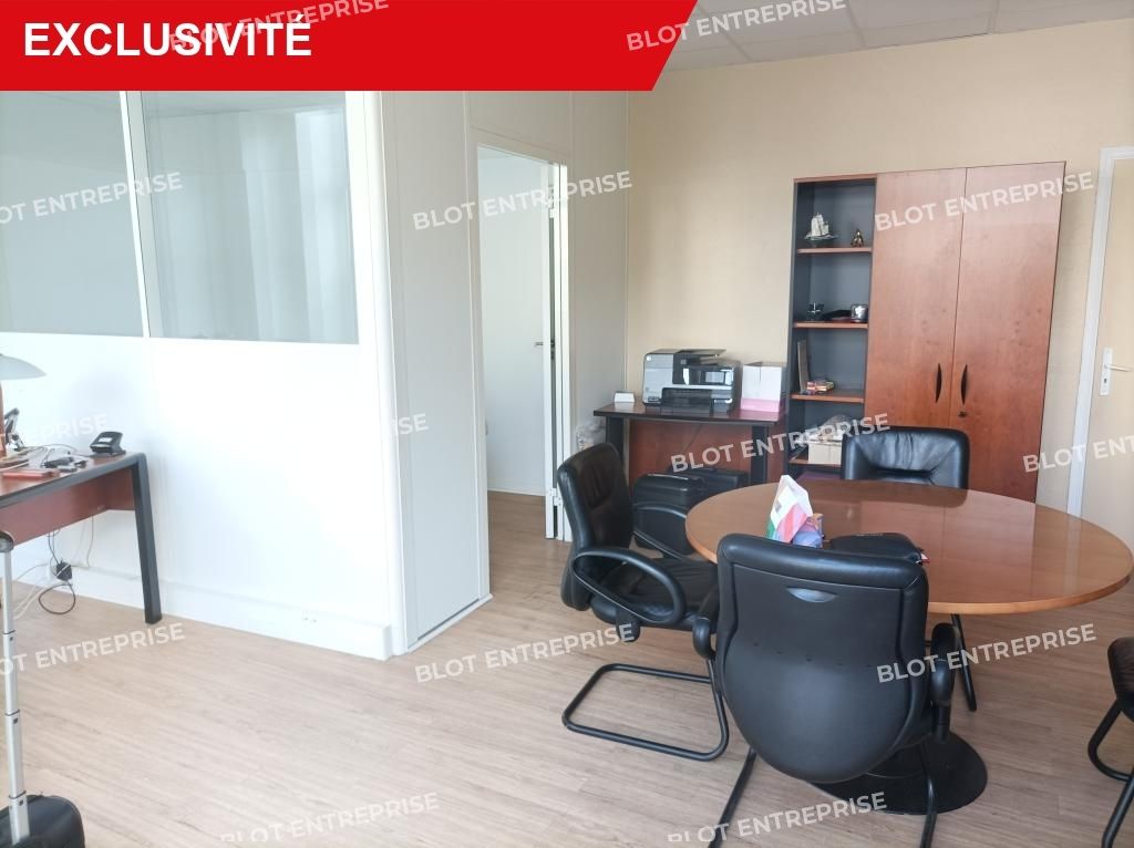 Location local commercial 38 m² non divisibles