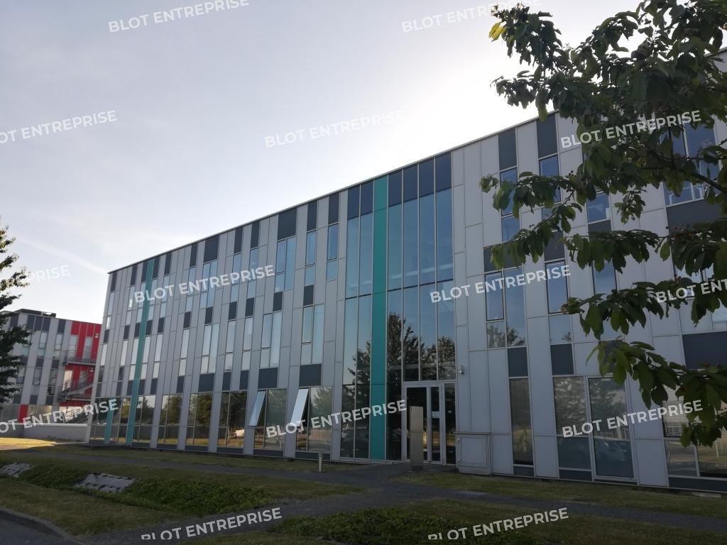 Location bureaux 430 m² non divisibles