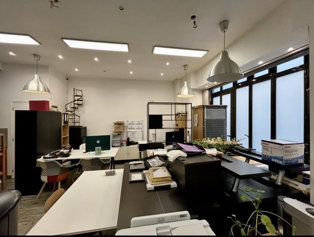Vente local commercial 44 m² non divisibles