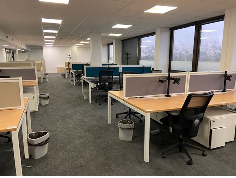Location bureaux 187 m² non divisibles