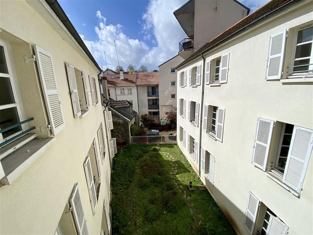 Location bureaux 116 m² non divisibles