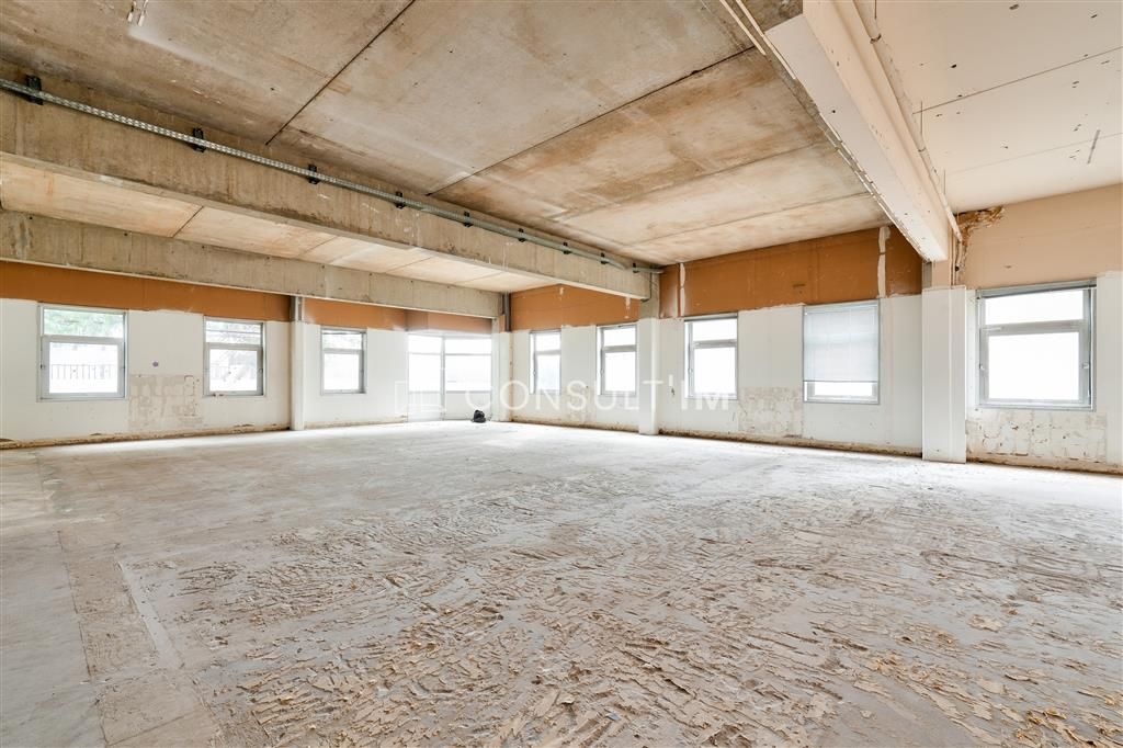 Vente bureaux 2306 m² divisibles à partir de 255 m²
